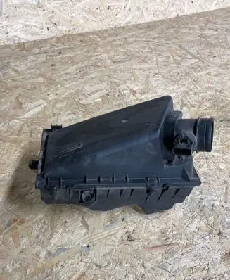 Volkswagen PASSAT B5.5 Mass air flow meter 0280217121 1j0129607aj