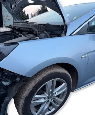 Opel Astra K Fender 