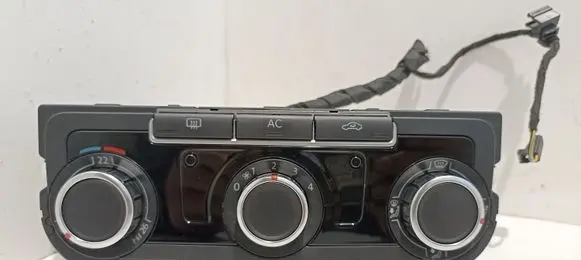 Volkswagen Golf VI Climate control unit 3C8907336