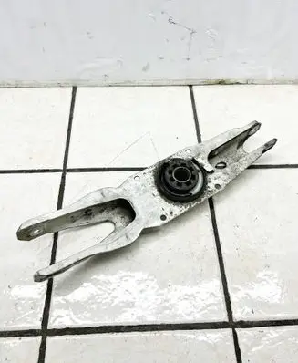 Mercedes-Benz CLA C118 X118 Rear control arm A1773521700