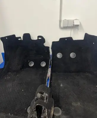 Tesla Model X Front floor carpet liner 106124300F 704201001 V20171011A