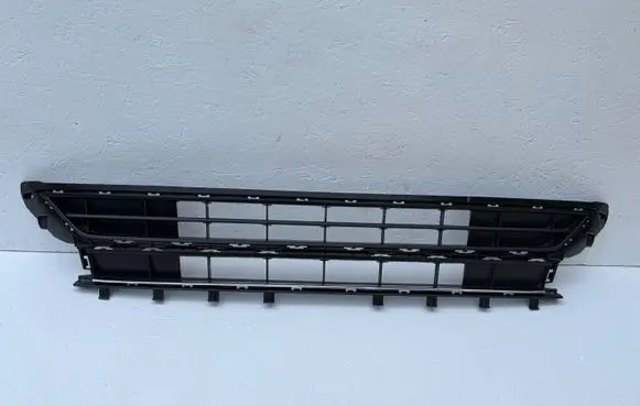 Volkswagen Polo VI Front bumper lower grill 2G0853677M