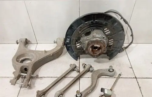 Porsche Panamera (970) Rear wheel hub 97033161220