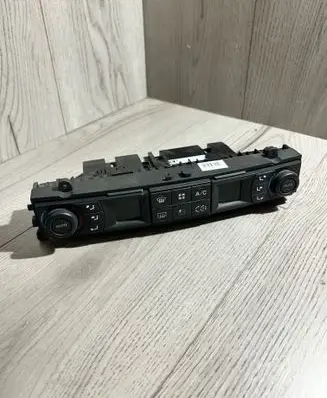 Citroen C5 Climate control unit 5HB00933207