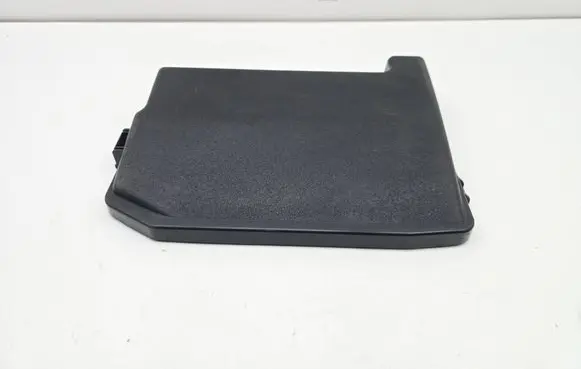 Toyota Prius (XW30) Fuse box cover 8266247150