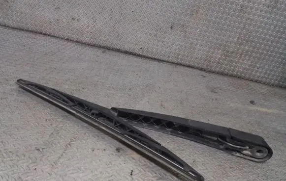Ford Mondeo MK IV Rear wiper blade 