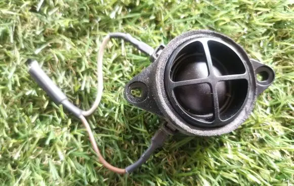 Audi A6 S6 C4 4A Front door speaker 4A0035399 HT2GGAUD