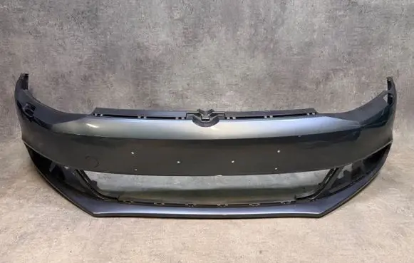 Volkswagen Jetta VI Front bumper NULL