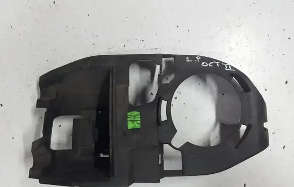 Skoda Octavia Mk2 (1Z) Fog light bracket 1Z0807055XAUTOPX 1Z0807055