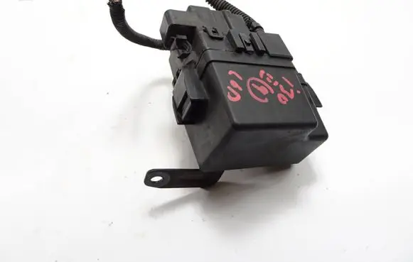 Hyundai i30 Fuse module 1879001034