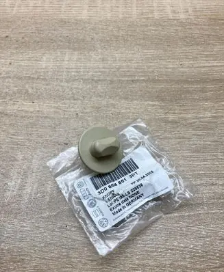 Volkswagen Golf V Floor mat clip fixing clamp 3D0864851