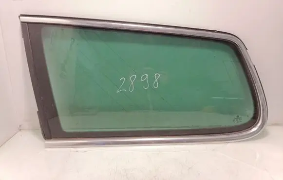 Volkswagen PASSAT B6 Rear side window AS3