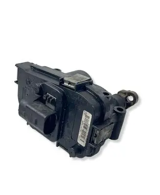 Opel Insignia A Intake manifold valve actuator/motor 8681CGD2M