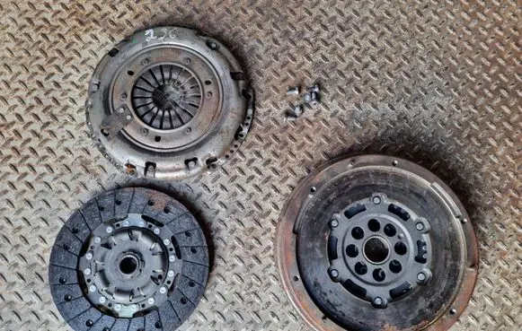 Ford Kuga II Clutch set kit FV4Q6477CA FV4Q7550BA