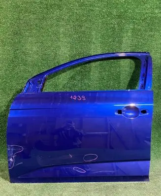Renault Megane IV Front door