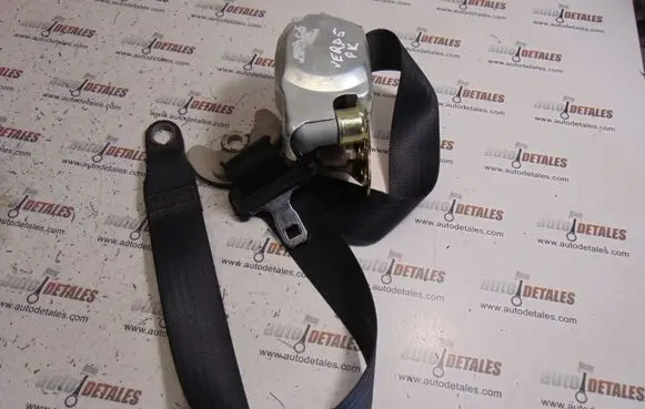 Toyota Corolla Verso AR10 Front seatbelt L153004 7P2150P