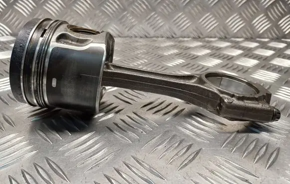 Volkswagen Golf Plus Piston with connecting rod 079155 038G