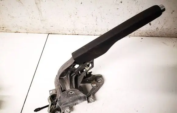 Volkswagen Golf Plus Handbrake/parking brake lever assembly 1K0711303H 8J0711303A