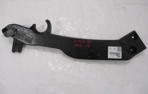 Peugeot Partner Headlight/headlamp mounting bracket 9830521680