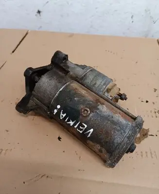 Citroen Berlingo Starter motor D7R27 22G3
