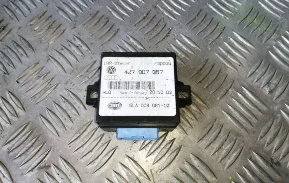 Audi A6 S6 C5 4B Light module LCM 4Z7907357