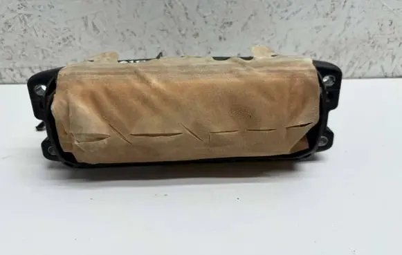Audi Q3 8U Passenger airbag 8U0880204D 34088672D 1084597750288