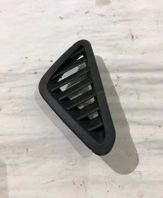 BMW X5 F15 Rear air vent grill 9257976