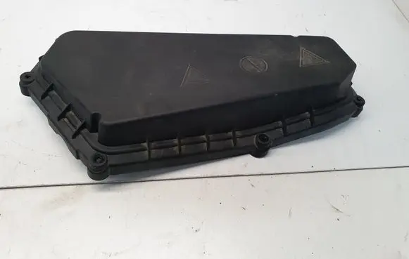 BMW 3 F30 F35 F31 Fuse box cover 12908509914 58650910