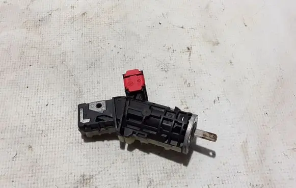 Opel Vivaro Ignition lock 487009186R