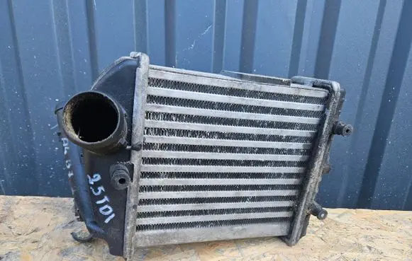 Audi A4 S4 B7 8E 8H Intercooler radiator
