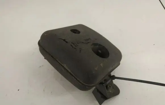 Vacuum air tank