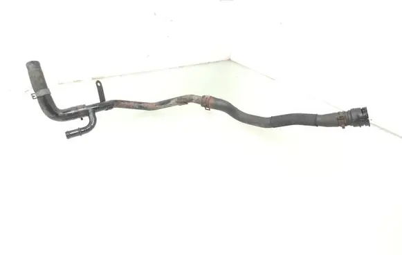 Volkswagen PASSAT B6 Engine coolant pipe/hose 03c121070b