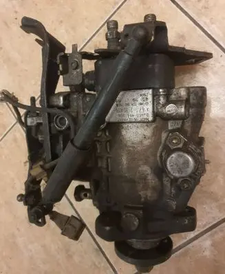 Volkswagen PASSAT B5 Fuel injection high pressure pump 028130110b 0460494356
