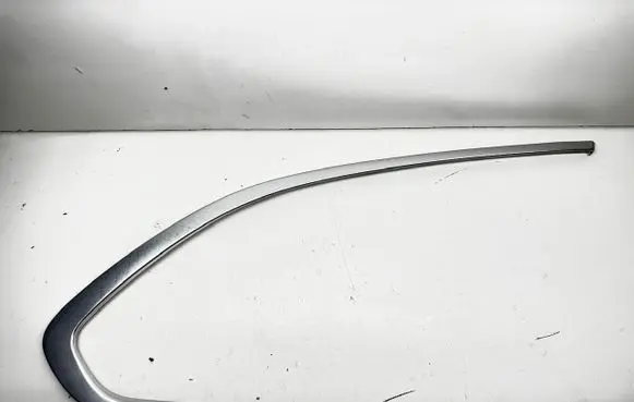 BMW 5 F10 F11 Rear side glass trim 8049206 04062014 5735L
