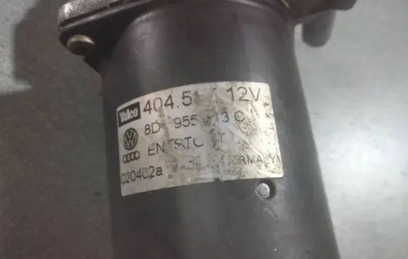 Audi A6 S6 C5 4B Wiper motor 8D1955113C 4045 0204C2A