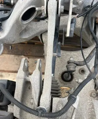 Tesla Model X Rear upper control arm/wishbone 102742100D