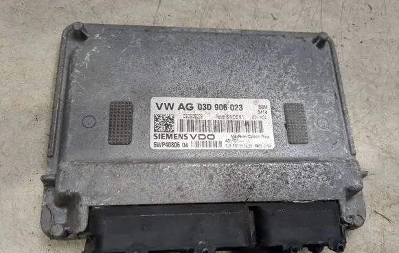 Skoda Fabia Mk2 (5J) Engine control unit/module 03D906023 5WP4080604