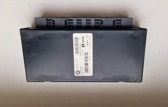 BMW 5 E60 E61 Comfort/convenience module 9133144