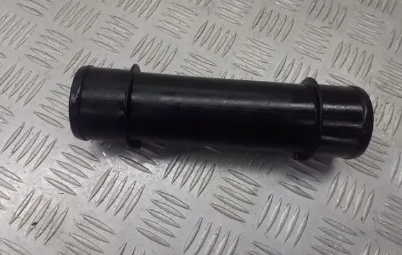 Opel Astra H Air intake duct part