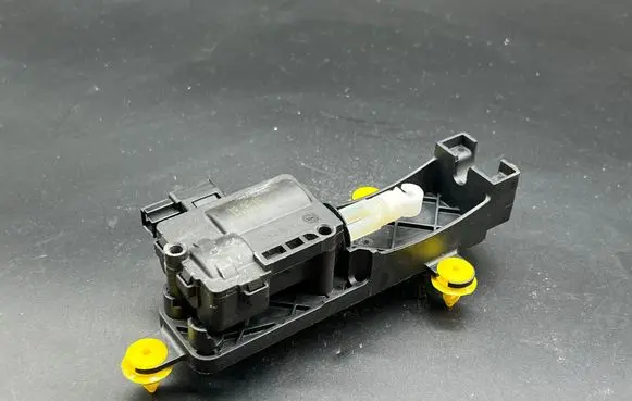 Tesla Model X Front door soft close latching motor 111533200B