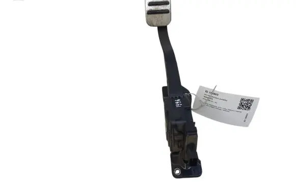 Volvo V40 Accelerator throttle pedal 31341777 17388800