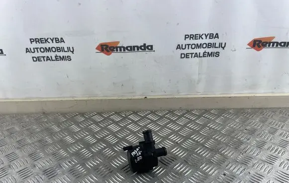 Volkswagen PASSAT B8 Electric auxiliary coolant/water pump 5C0965561