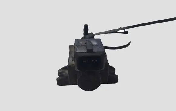 Volvo XC60 Turbo solenoid valve 31422233 16T322 70261301
