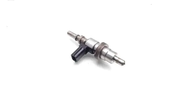 Nissan Note (E11) Fuel injector 8200769153 H8200769153