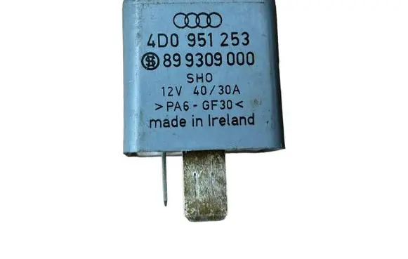 Volkswagen Golf IV Other relay 4D0951253 899309000