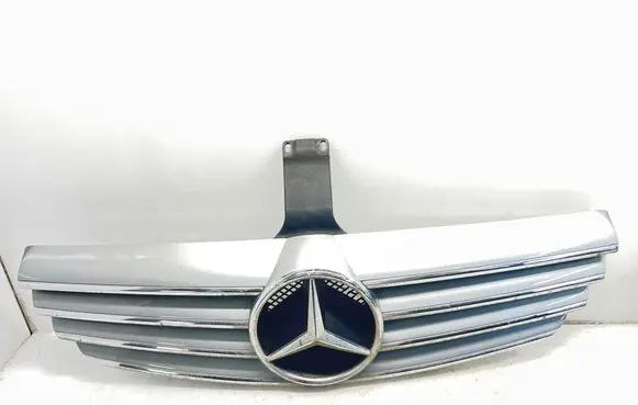 Mercedes-Benz CLK A209 C209 Front bumper upper radiator grill A2098800023