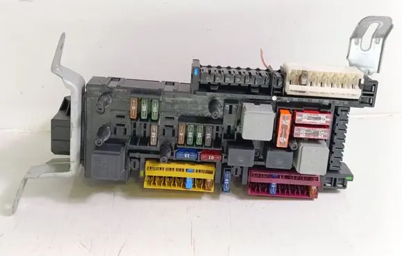 Mercedes-Benz E W212 SAM control unit 2129060105 2129014604 2129024301