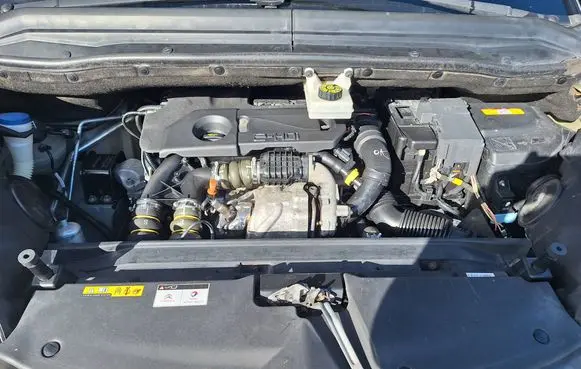 Citroen C4 Grand Picasso Engine swap 9HR DV6C 1.6-eHDI