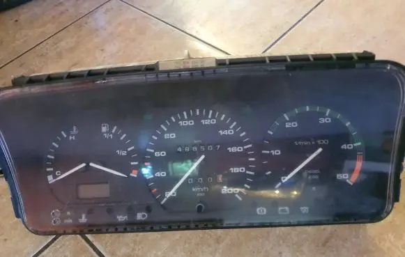 Volkswagen Transporter - Caravelle T4 Speedometer (instrument cluster) 701919033DR 008654007