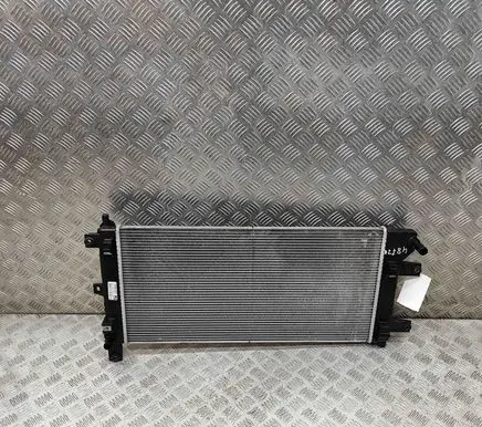 Nissan Leaf II (ZE1) Coolant radiator 214105SH0A